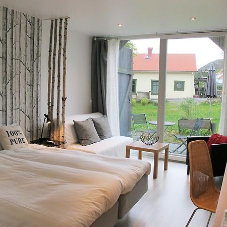 Noesundsgarden Hotell & Vandrarhem Extérieur photo